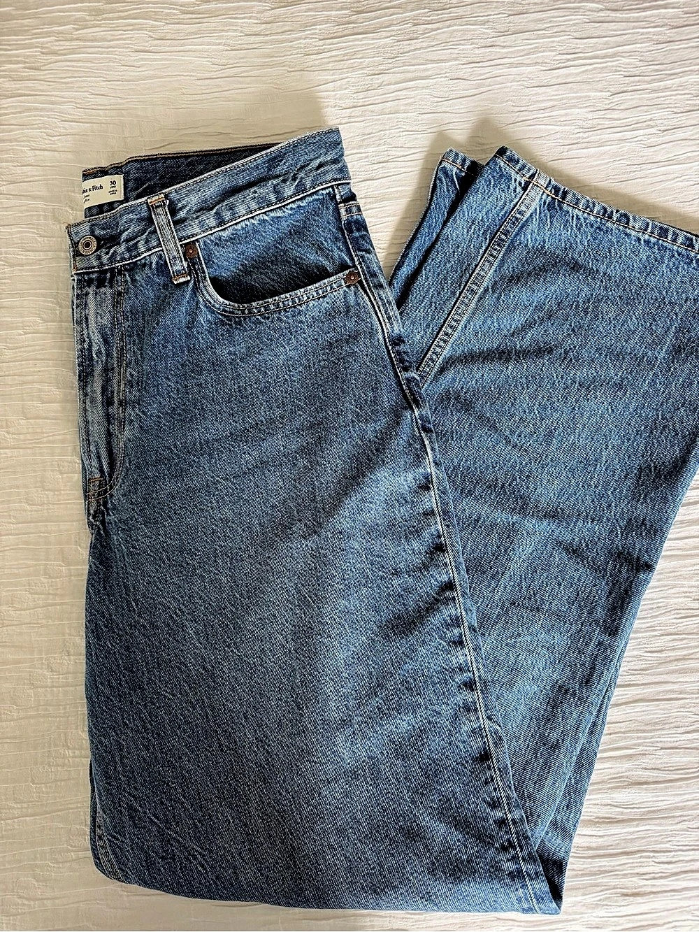 Abercrombie & Fitch The Loose High Rise High Rise Jeans Blue Waist 30 Long